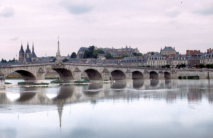 Loire 1986-081.jpg
